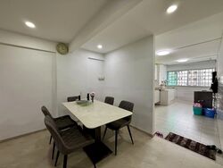 Blk 247 Jurong East Street 24 (Jurong East), HDB 3 Rooms #573165281
